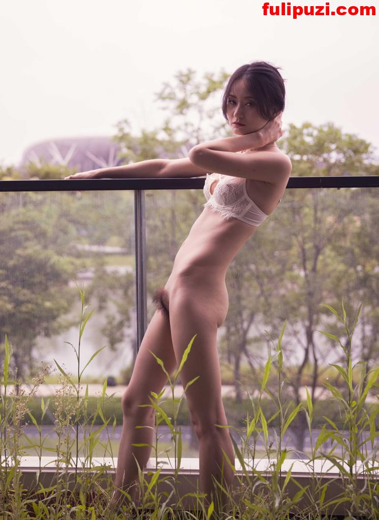 哥几个又来学摄影了？ 推特摄影师【甘霖】美模大尺度摄影作品【2718P+63V/776M】